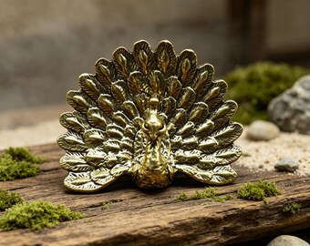 Vintage Messing Pfau Figur, handgemachte Mini Pfau Statue, massivem Messing Vogel Dekor, Schreibtisch Ornament Geschenk