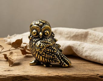 Vintage Messing Eule Figur, handgemachte Mini Eule Statue, kleine Messingvogel Dekor, Schreibtisch Ornament Geschenk