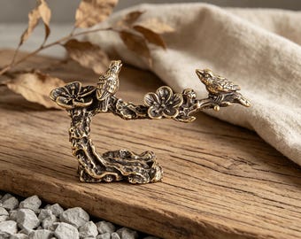 Handgefertigte Mini Kupfervögel auf Ast Figur - Vintage Metallornament, kleine Skulptur, Schreibtischdekoration & Sammlergeschenk