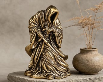 Handgefertigte Messing-Kapuzenfigur Figur - Mini-Kupfer-dekorativer Akzent, warmes nostalgisches Wohndekor, handwerkliches Sammlerstück