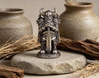 Handgjord mini-vikingstaty i brons - Retro skrivbordsdekoration, gotiska små metalldekorationer