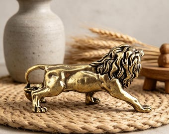 Vintage Messing Löwenfigur, handgefertigte brüllende Löwenstatue, massiver König des Dschungeldekors, Schreibtischverzierung Geschenk