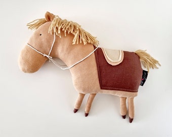 DE RODEO PONY, knuffels en knuffels, pluche paard, knuffels voor kinderen, knuffelpaard, knuffelpony, kinderspeelgoed pony, knuffeldier.