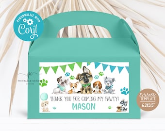 Puede incluir: Caja de regalo azul turquesa con una etiqueta blanca que presenta una ilustración de dibujos animados de cachorros y el texto "¡Gracias por venir a mi fiesta! Mason". La etiqueta también tiene un globo azul y banderas verdes y azules. La caja mide 6,2 pulgadas por 3,5 pulgadas y es una plantilla editable.