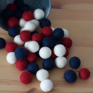 Vintage Americana Wool Felt Balls, Felt Pom Pom Balls, 4th of July Decor image 2