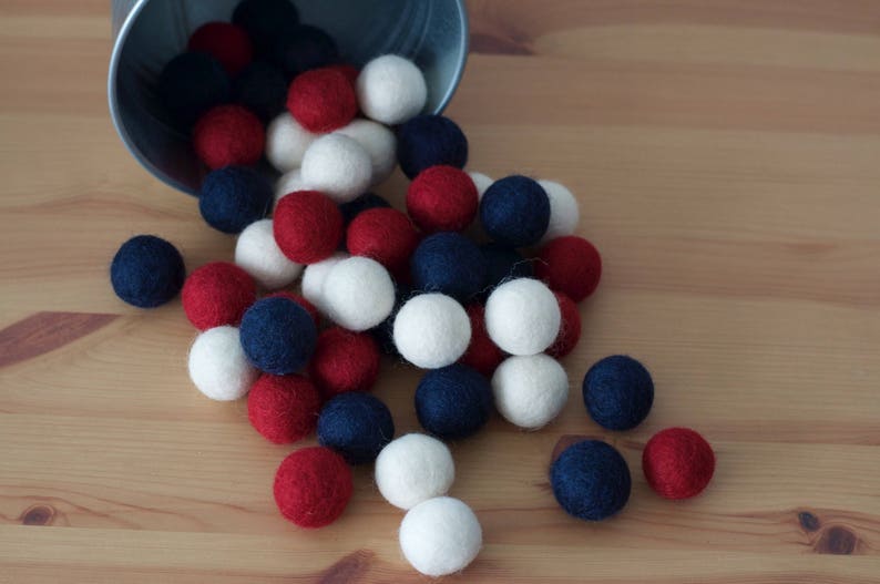 Vintage Americana Wool Felt Balls, Felt Pom Pom Balls, 4th of July Decor image 2