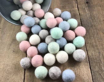 Spring Fling Felt Ball Set, Pom Pom Set