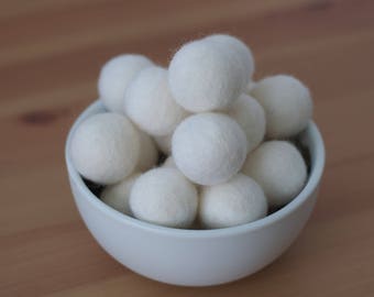 White Wool Felt Pom Pom Balls