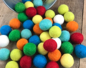 Confetti Felt Ball Set