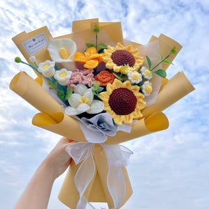 Handmade Crochet sunflower,knitted sunflower,handmade mix crochet bouquet,gift for her,home decoration,sunflower gift,mother&#39;s day gift.