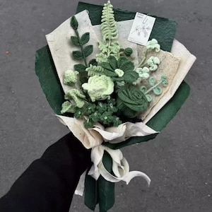 crochet green bouquet,knitted sunflower,Crochet rose Bouquet,brithday Gift,gift for him,mother&#39;s day gift,Valentine&#39;s Day gift,Holiday gift