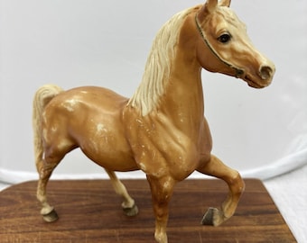 Vintage Breyer Cheyenne Western Prancing Palomino Horse