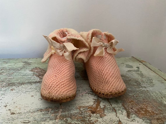 Vintage Crochê Toddler Shoes with leather sole - image 6