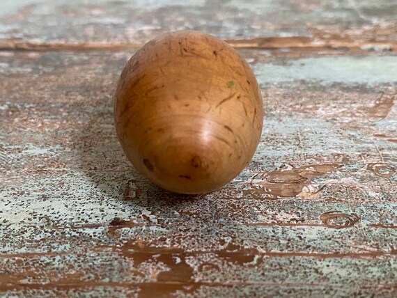 Antique Victorian Wooden Egg Etui, Sewing Kit - image 4