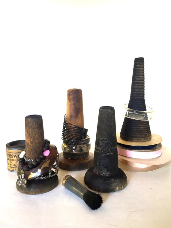 Vintage millinery thread spool - image 1