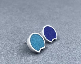 single DECO BLUE crescent stud in Peacock or Cobalt . minimal jewelry . silver & glass