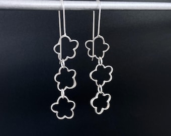three FLOWER chain dangle . sterling silver modern kinetic earrings . statement bridal jewelry