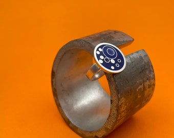 ORBIT sterling silver circle ring . cobalt blue Celestial design, size 6 ring