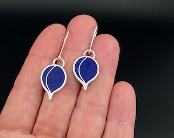 BLUE teardrop dangle earrings . colorful jewelry - sterling silver & glass . modern botanical leaf drop earrings
