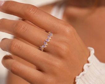 Anello aperto da donna a forma di farfalla, goccia d'olio floreale, temperamento super nichel, viola di alta gamma,