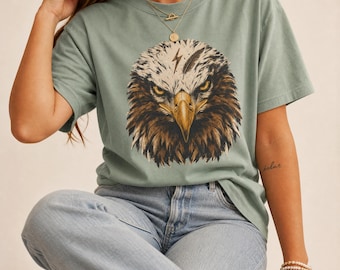 Bold Eagle Graphic Tee Vintage American Bird Shirt Comfort Colors Retro Bald Eagle Top Aesthetic Wildlife T-Shirt Unisex