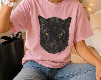 Mystic Panther Graphic Tee Dark Moon Cat Shirt Comfort Colors Retro Black Panther Top Aesthetic Witchy Wildlife T-Shirt