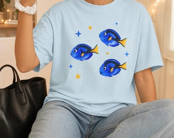 Cute Blue Tang Graphic Tee Retro Ocean Fish Shirt Comfort Colors Aesthetic Tropical Sea Life Top Trendy Beach Fish Tee