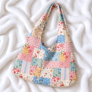 Patron de couture PDF pour sac hobo réversible, cabas souple à bandoulière, idéal pour débutants, format A4 US Letter.