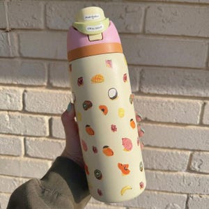 Tropische Frucht Owala handgemachte benutzerdefinierte Wasserflasche Creme Sommer Becher auslaufsicher Strohdeckel Geschenk für sie Bild 3