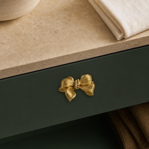 French Furniture Jewelry, Sculptural Ribbon Knob for Romantic Vintage Sideboard, Armoire and Bedside Table
