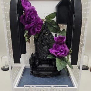 Gothic Hide Away 5x4x8