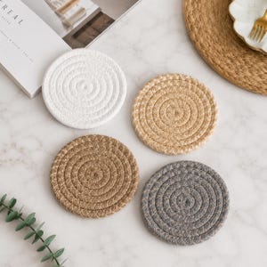 Sottobicchieri in cotone fatti a mano, sottobicchieri in corda intrecciata, protezioni per la tavola resistenti al calore, regalo per l'inaugurazione della casa.