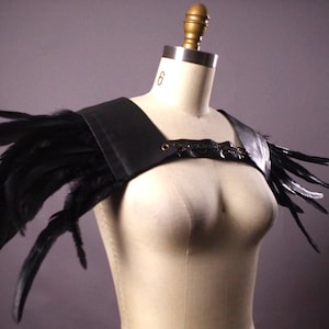 Black Feather Shoulder piece, Feather and Leather shoulder pad, Epaulette, Feather Accessories, Festival, Burning Man