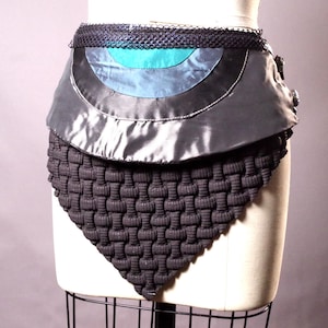 アップサイクルパッチワークスカートベルト：一点もののユニークなレザーベルト、サイバーパンク