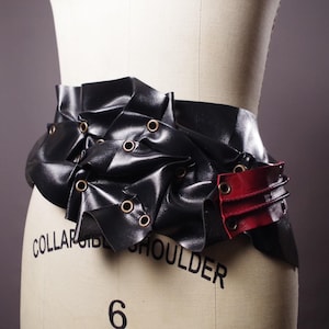 Grommet Leather Obi Belt, Women&#39;s Wrap Belt, Black Goth belt, Black and burgundy