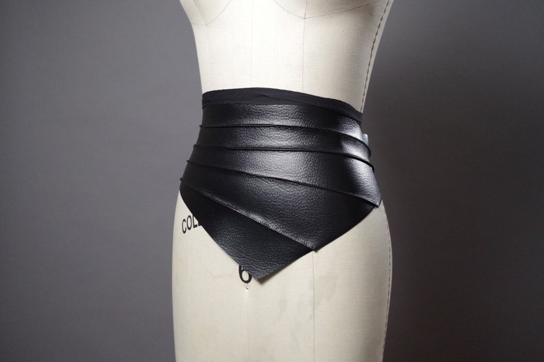 obi belt leather