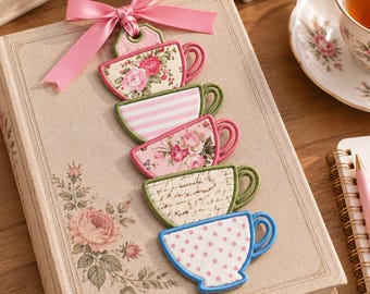 Kit di ricamo per segnalibro a forma di tazza da tè ITH, file per ricamo a macchina per segnalibro a tazza con applicazioni a strati, regalo per amanti del caffè, accessorio per lettori
