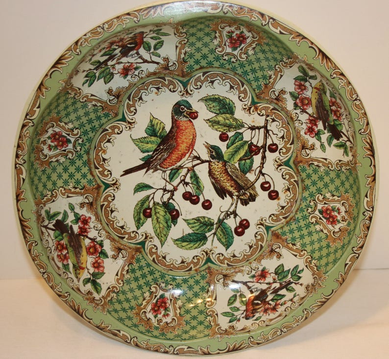 Vintage Asian Oriental Floral Daher Decorated Ware Round