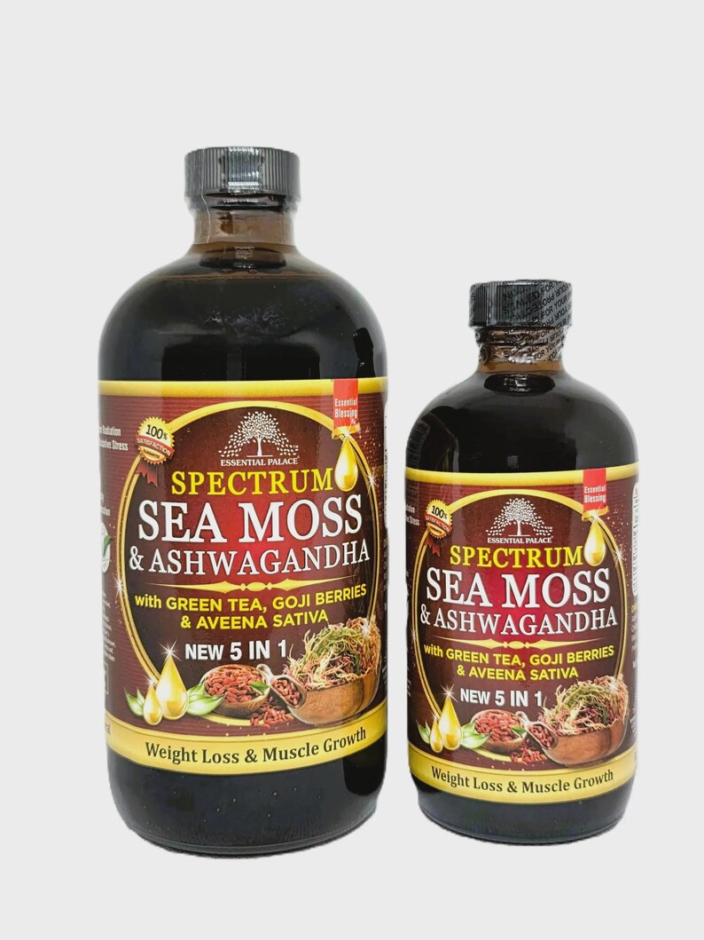 以下が含まれることがあります： Spectrum Sea Moss & Ashwagandhaの茶色のボトルが2本。ラベルには、緑茶、クコの実、アヴェナサティバなどの成分に関するテキストが含まれています。ボトルには「Weight Loss & Muscle Growth」と記載されています。