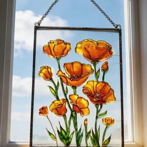 Kalifornischer Mohn – Handgemaltes orangefarbenes Glasbild, Blumen-Suncatcher für Fenster oder Wand, Glasmalerei, Geburtstagsgeschenk