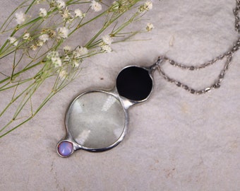 Loupe Necklace, magnifying glass LOUPE pendant, Onyx Necklace, gift for women, blue shine Jewelry, Black Pendant