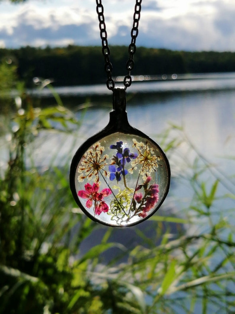 Pressed Flower jewelry, Forget me not Flower Heather Neclace, Terrarium Necklace, gift for women, Boho Jewelry image 1
