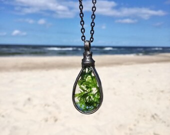 june birthday gift raw, Real Moss Necklace, women gift, moss terrarium, natural moss, Green Moss Pendant , Moss Woodland Necklace Botanical