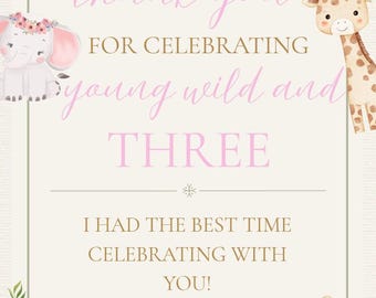 Biglietto di ringraziamento "Young Wild and Three" modificabile su Canva / Biglietto di ringraziamento per ragazza safari