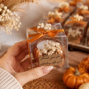 Mini Pumpkin Wedding Favors, Rustic Fall Wedding Guest Gift, Personalized Pumpkin Candle Favor, Autumn Bridal Shower Favor.