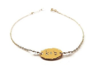 Gold Filled Oval Personalized Bracelet - Dainty Hammered ID Bracelet - Gold Initial Bracelet -