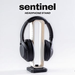 Minimalist Headphone Stand - Sleek Design for Gaming Setups