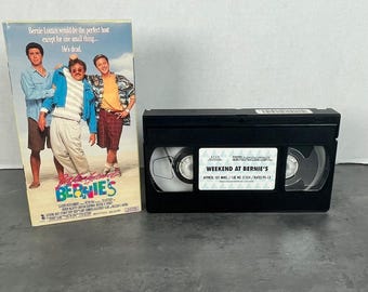 Weekend at Bernie's VHS Movie Video Tape Comedy PG-13 1989 EUC