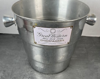 Secchiello per il ghiaccio da champagne Vintage Western in alluminio, prodotto da Pleasant Valley Wine Co.