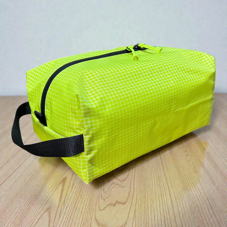 Ultralight Summit Series Zip Pouch | UltraGrid, Ultra TX95, Venom Eco Organizer image 4